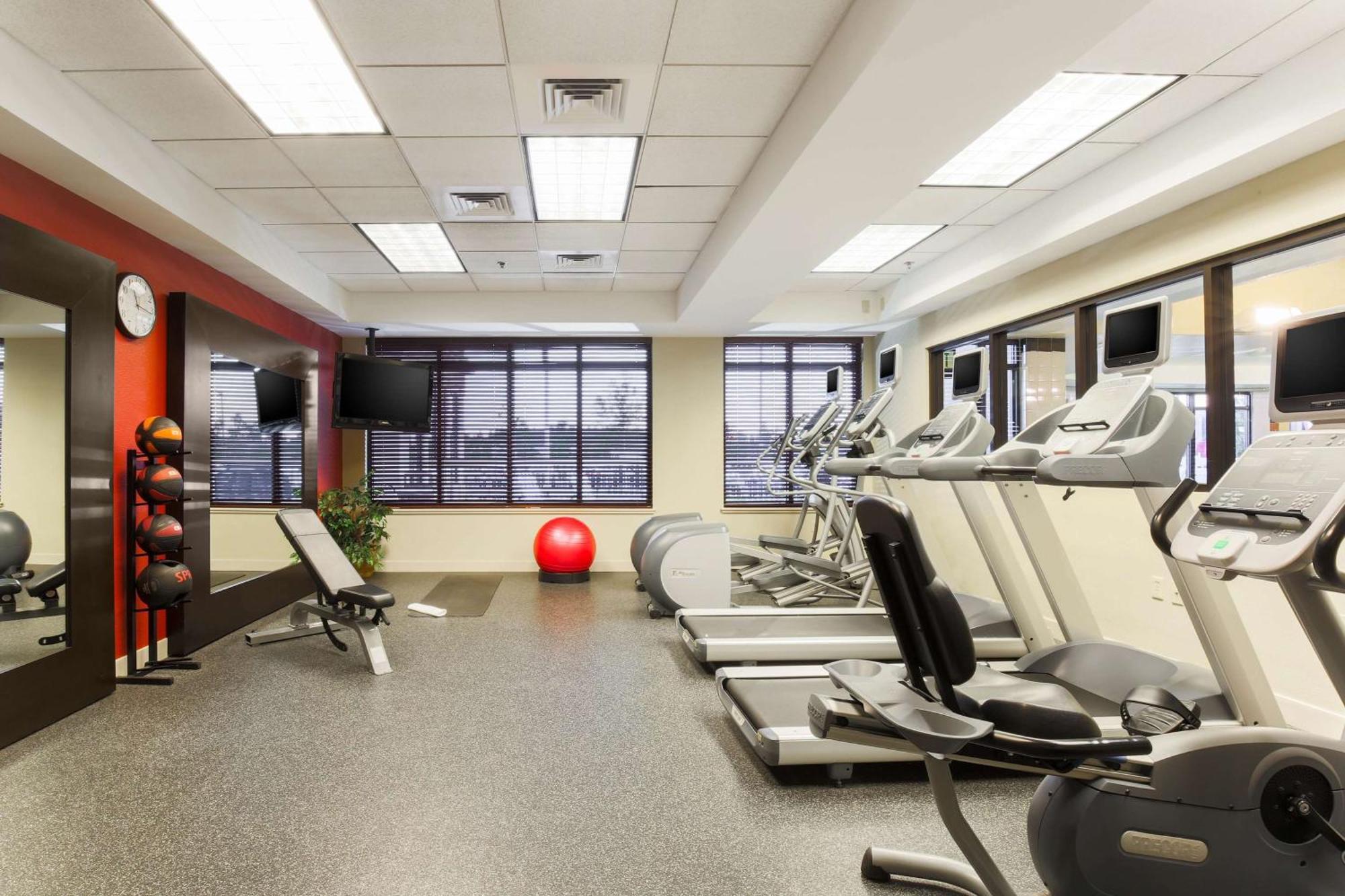 Hilton Garden Inn אנקורג' מראה חיצוני תמונה