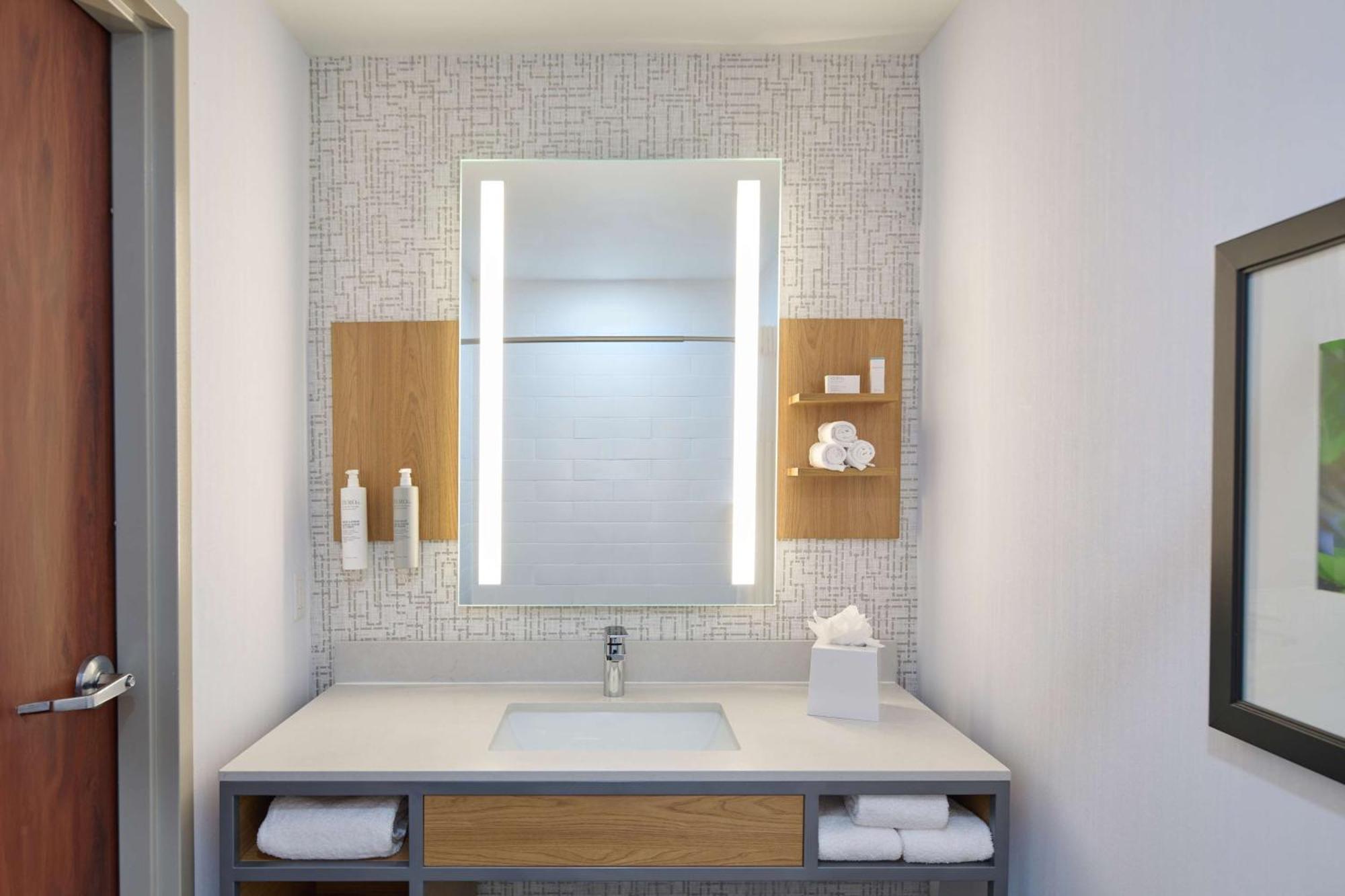 Hilton Garden Inn אנקורג' מראה חיצוני תמונה